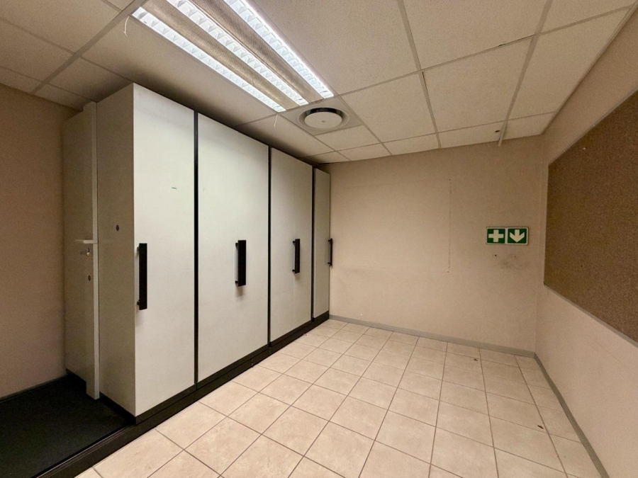 To Let commercial Property for Rent in Woodstock Western Cape